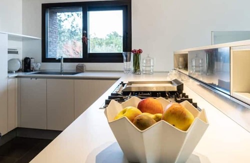 Ragalna Maison | Rahal villa with pool and outdoor fireplace between Etna and the sea