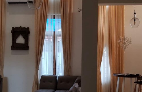 Thalassery Maison | 4 Bedroom colonial house near Kannur airport. 15 minutes drive from the airport.