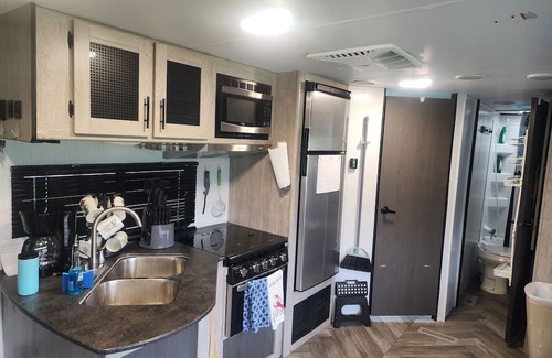 Burnet Maison | Cozy RV just outside of town