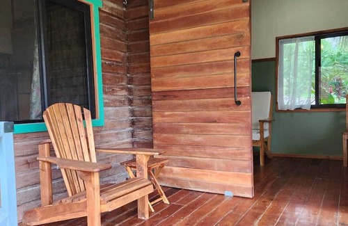 San Ignacio Cabine | Cool and comfortable cabin at River Bend Lodge in the heart of Cayo