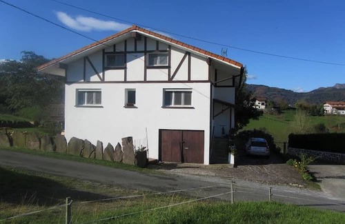 Vera de Bidasoa Maison | Only 30 Kms From San Sebastian