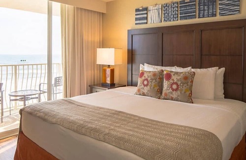 Volusia County Station Balnéaire | OCEANFRONT - 2 Bdrm w/balonies, Casa Del Mar Resort 10 miles from Daytona Beach