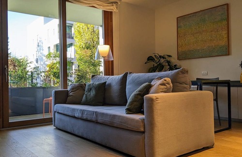 Navigli Appartement | Modern gem with swimming pool and garage in the heart of Navigli | NABA/Bocconi