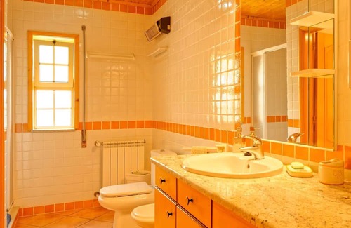 Oliveira de Frades Maison | Casa da Terra dos Padres by LovelyStay