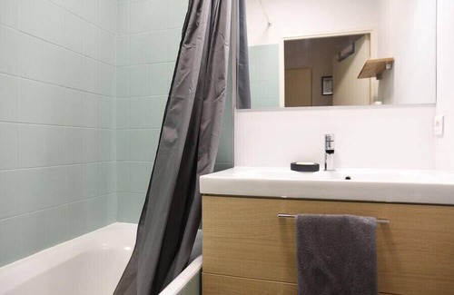 Levallois-Perret Appartement | Well-located love nest in Levallois-Perret