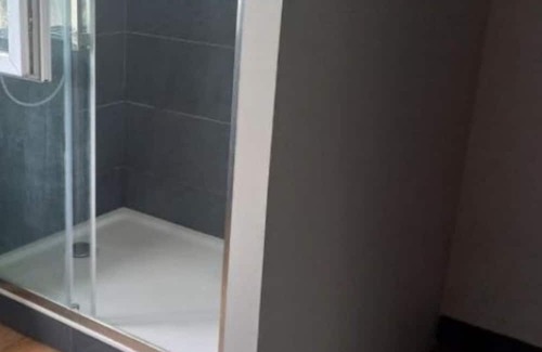 Tarbes Appartement | Apartment 'Evelyne' with Balcony, Wi-Fi and Air Conditioning