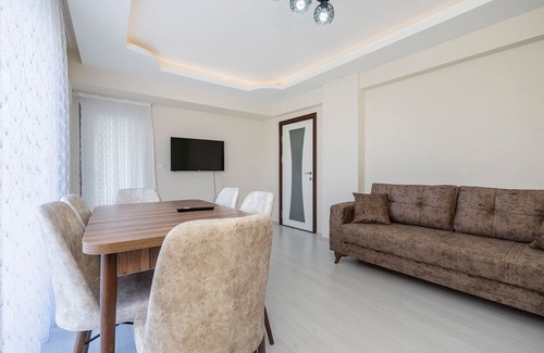 Osmangazi Appartement | Duplex Flat w Nature View Balcony and AC in Bursa