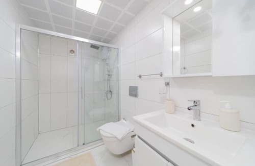 Altnkum Mahallesi Appartement | Cozy Flat w Garden 5 min to Beach in Antalya