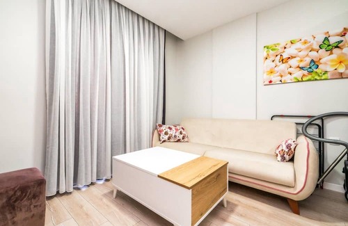 Kepez Appartement | Vacation Residence w Pool 5 min to Mall of Antalya