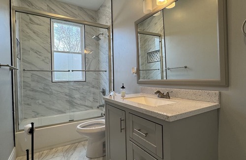 Roselawn Finance Maison | Big house newly remodel from top to bottom