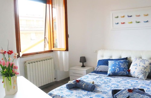 Le Grazie Appartement | Sail into Portovenere Home w Parking & Balcony