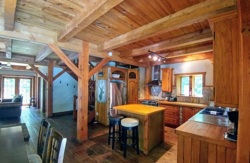 Havelock Chalet De Ski | Magnifique Chalet en Pleine Nature, Sans Voisin à Moins de 1h de Montréal