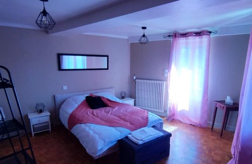 Mancey Autre | Homerez - Big mansion for 12 ppl. with terrace and balcony at Mancey