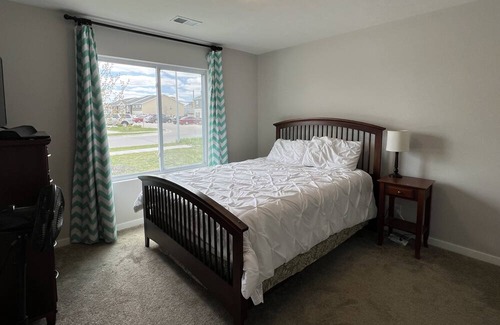 Fremont Maison | 2 bed, 1 office near Splash Station, Lakes, and Midland University