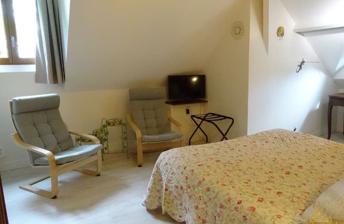 Ligny-le-Ribault Lit Et Petit-Déjeuner | Guestroom Ligny-le-Ribault, studio flat, 4 persons