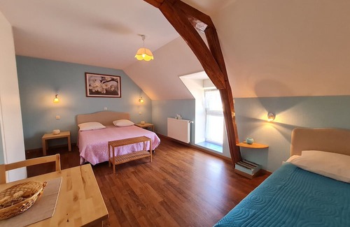 Cravant Lit Et Petit-Déjeuner | Guestroom Cravant, studio flat, 3 persons