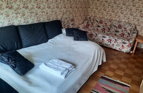 Lasnamae Appartement | Quiet and cozy - bus 15 min to city center