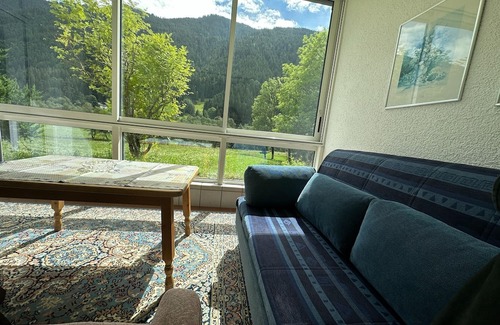 Sankt Gallenkirch Appartement | Beautiful apartment in Gortipohl with garden