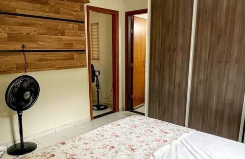 Granada Maison | Casa Confortável , Ampla , Segura, 4 Quartos, 3 Banheiros