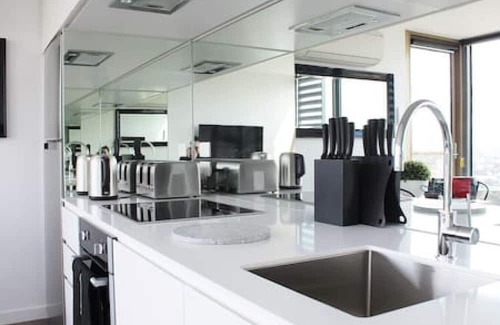 Flemington Appartement | Luxurious Flemington with Stunning Racecourse View