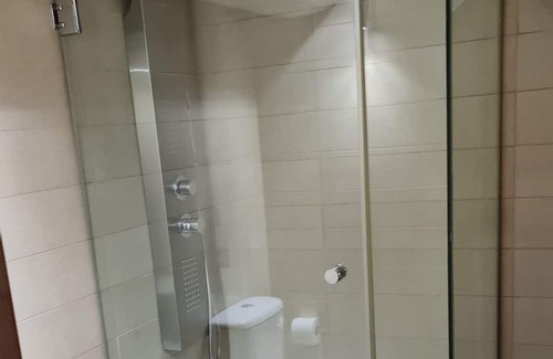 San Lazaro y Otero Appartement | Pequeño Apartamento con Wifi Lado Palacio Deportes. Próximo Salidas Autopista