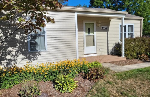 Midland Maison | Cozy Small Town Connect with Nature
