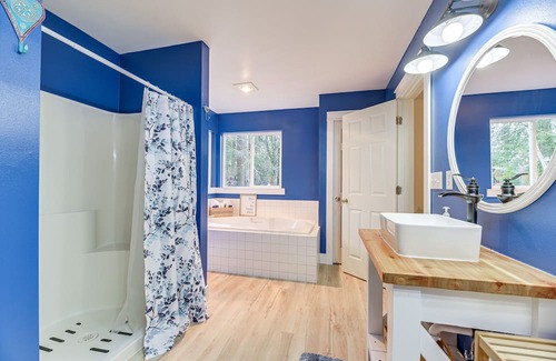 Agate Maison | Serene Shelton Home - Puget Sound Access!