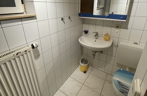 Gammertingen Appartement | Helle Einliegerwohnung mit Tollem Garten. 2-5 Minuten Fußweg zum Einkaufen