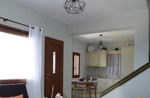 Sourpi Appartement | Goddess Hera Apartment