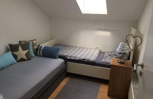 Kirchwerder Appartement | Spacious apartment near seabeach