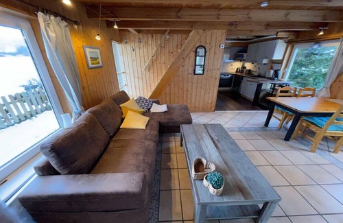 Stoltebuell Appartement | Holiday home Pappa's hut