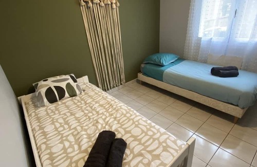 Saix Appartement | Appartement Tout Équipe Avec 2 Chambres et Jardin
