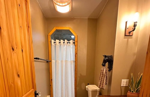 Ladysmith Maison | The BunkHouse, a Northwoods Escape