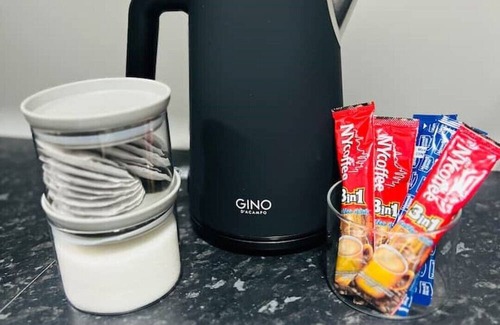 Sheldon Appartement | Stylish Stay 10 mins from NEC, HS2 & BHX Airport