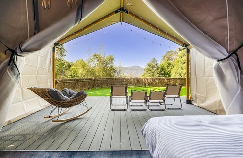 Dahu Lit Et Petit-Déjeuner | Grow Tree Glamping