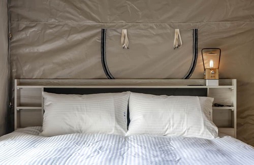 Dahu Lit Et Petit-Déjeuner | Grow Tree Glamping