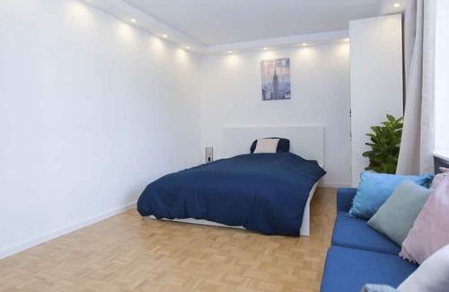 Schwabing-West Appartement | Vrbo Property