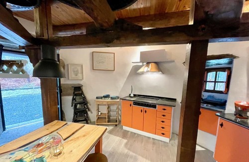 Porto do Barqueiro Maison | The Cliffs - The Painted Mill