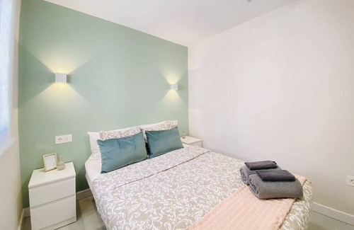 Cenes de la Vega Appartement | Alora: Modern Apartment in Village Sierra Nevada