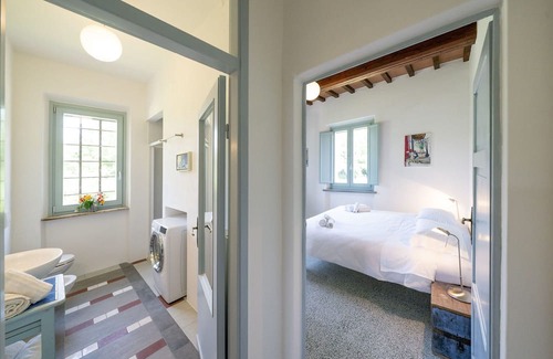 Vernazzano Basso Villa | Lovely apartment in villa with pool, WIFI, TV, patio, pets allowed and parking, close to Cortona