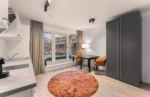 Burgeresch Appartement | Between-studios - Tiger