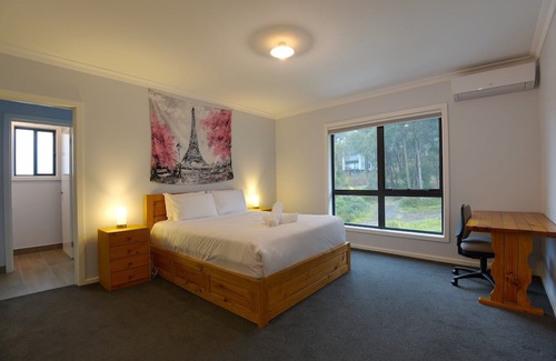 Mount Helen Maison | Spacious Family Escape close to Federation Uni & Buninyong