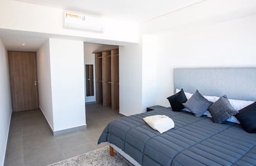 Xcumpich Appartement | New Deluxe Unit, Signature Condominium by The Harbor