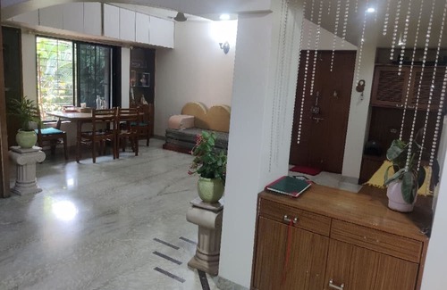 Aundh Lit Et Petit-Déjeuner | A stay in the middle of the City in presence of divine nature and green beauty