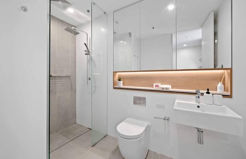 Strathfield Appartement | Ashfield 2Br steps to Shopping & Train Station