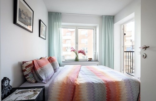 Solna Appartement | Mysigt Lägenheten Nära Stan