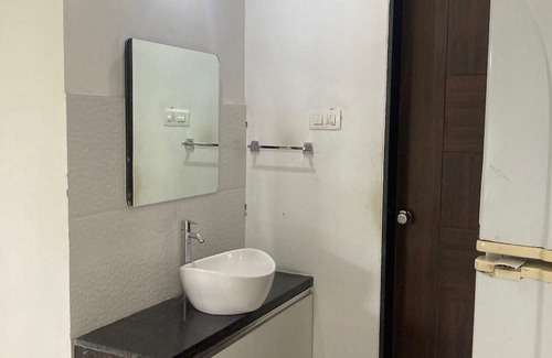 Pune Appartement | Secluded 2BHK in Prime Central Pune :Your Second home