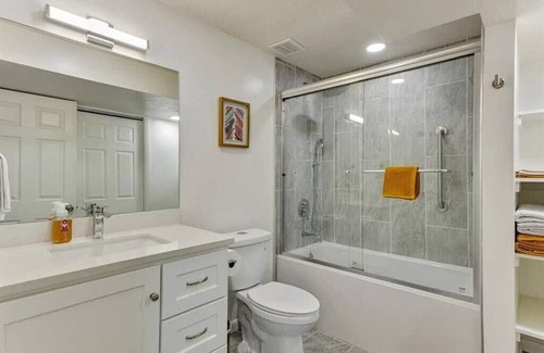 Sandy Maison | Canyon Cottage | Sandy | 2 bd 1 ba | Workspace