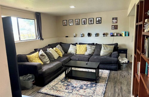 Pullman Maison | Comfortable Family Home in Pullman