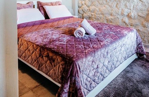 Mavromati Villa | A villa in the mountains with all amenities super close to great hiking tails